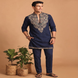 Men's Embroidered Lachaka Kurta with Bottom